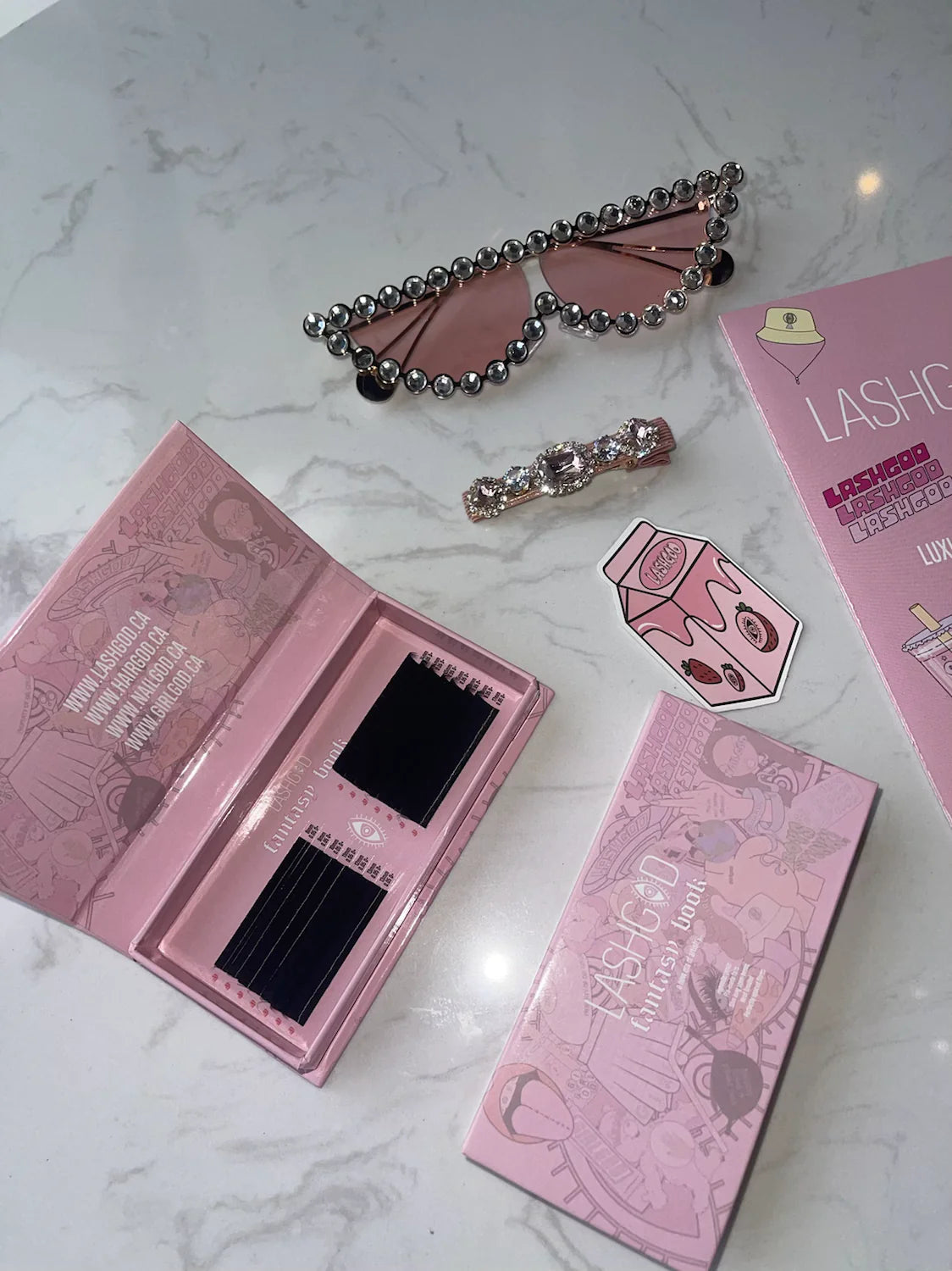 Lashgod Easy Fanning Lashes - Fantasy Book