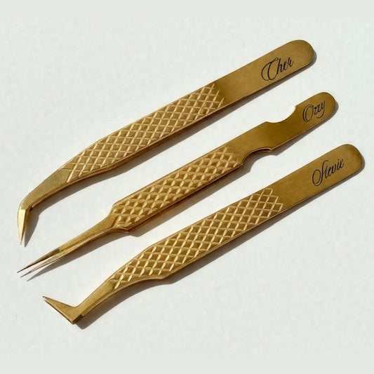 Pretty PLS Lash Tweezers